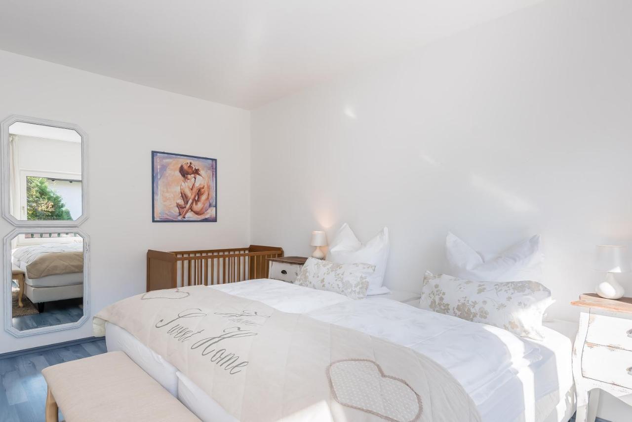 Darfati 4-Zimmer Wohnung Pliening エクステリア 写真