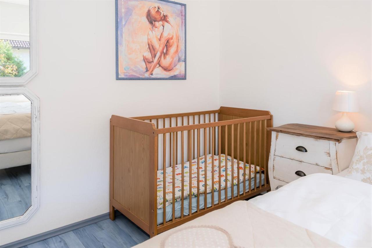 Darfati 4-Zimmer Wohnung Pliening エクステリア 写真